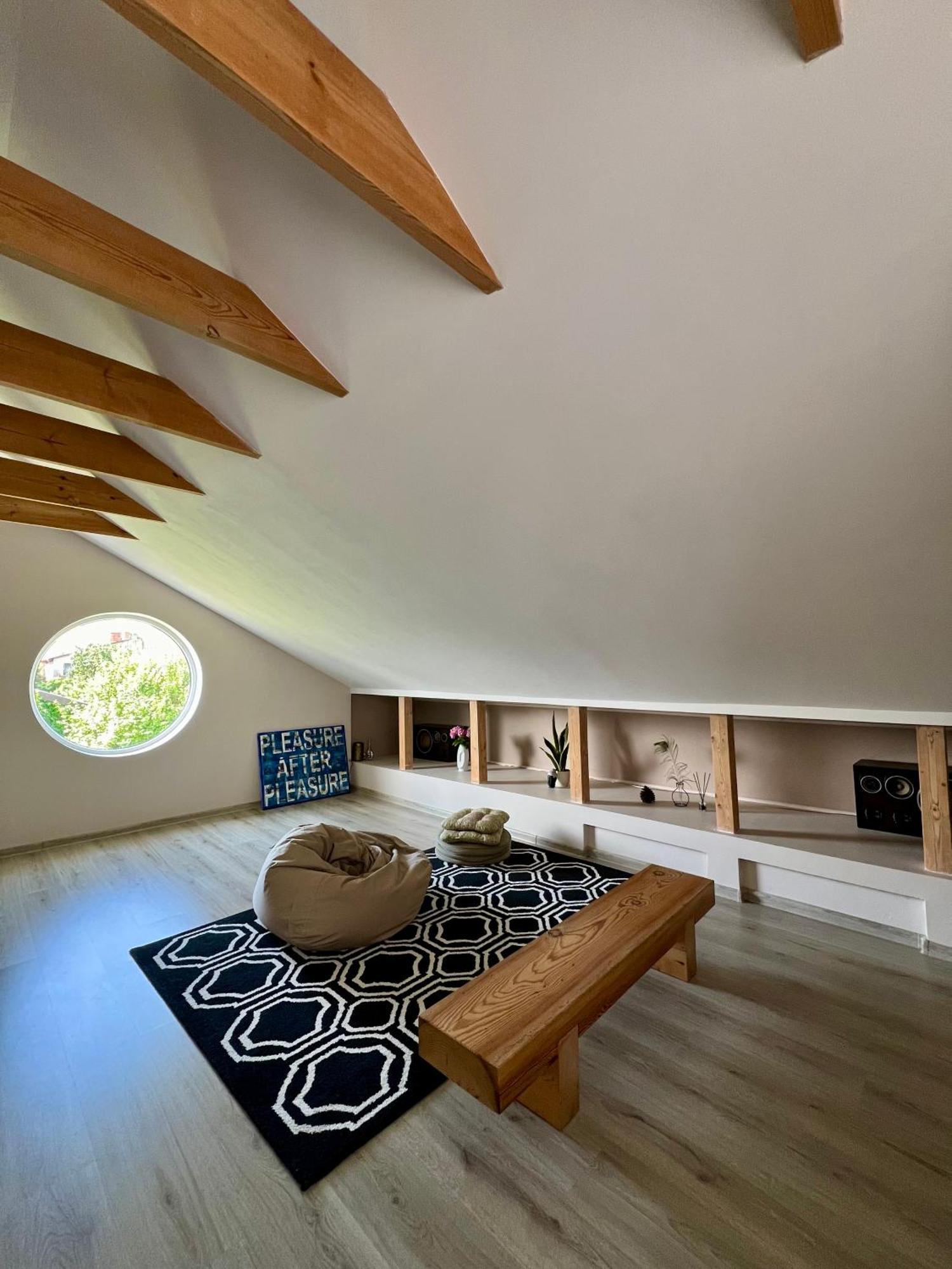 Вилла Two Story Tiny House Вентспилс Экстерьер фото
